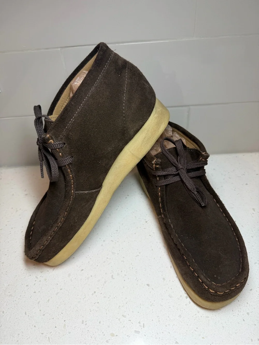 Clarks Men’s Chukka Boots Dark Brown Suede Stinson shoes hi ankle men’s size 8